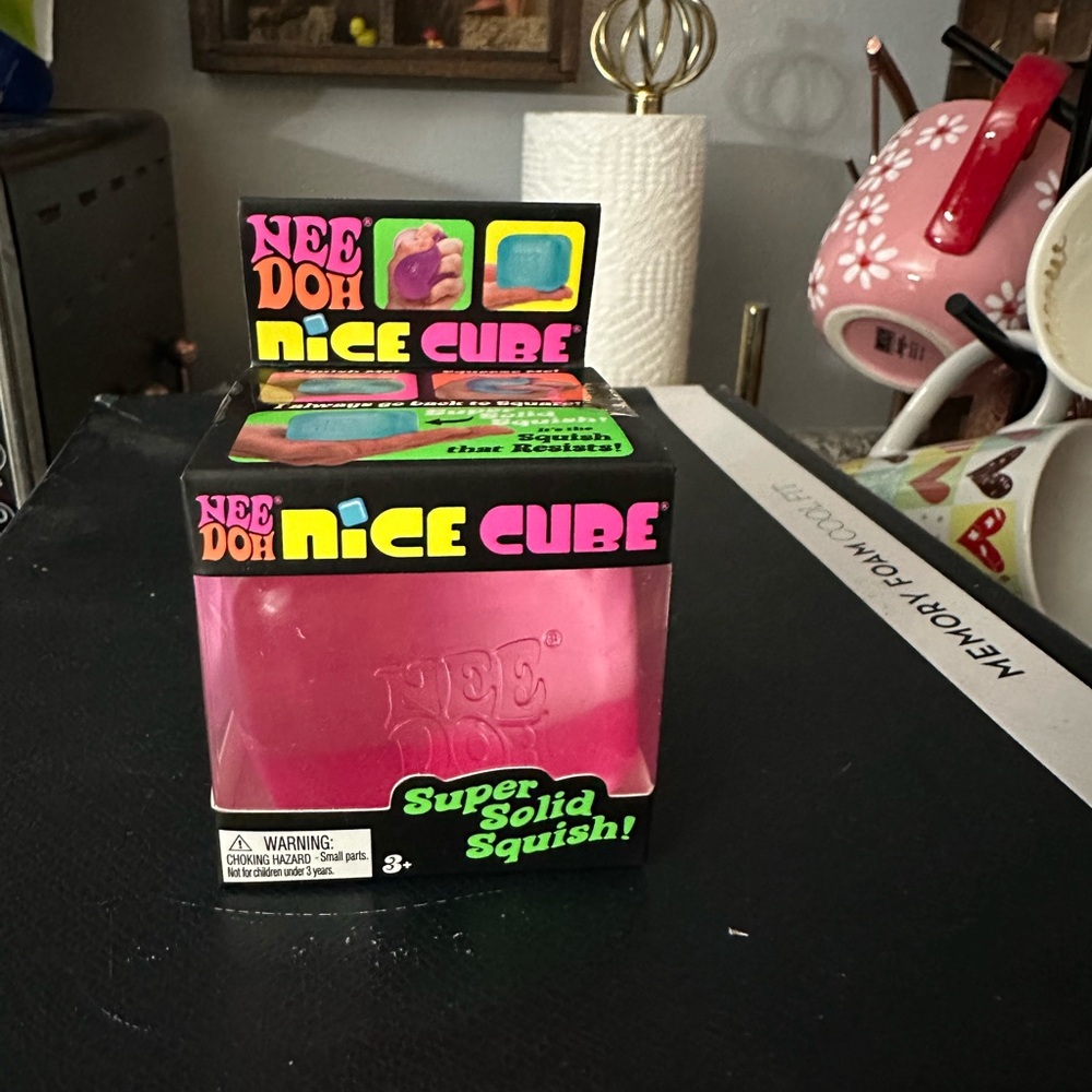 Nice Cube Sensory Squish Toy - Pink